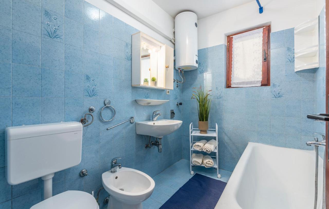 Apartments Feniks Πόρετς Εξωτερικό φωτογραφία